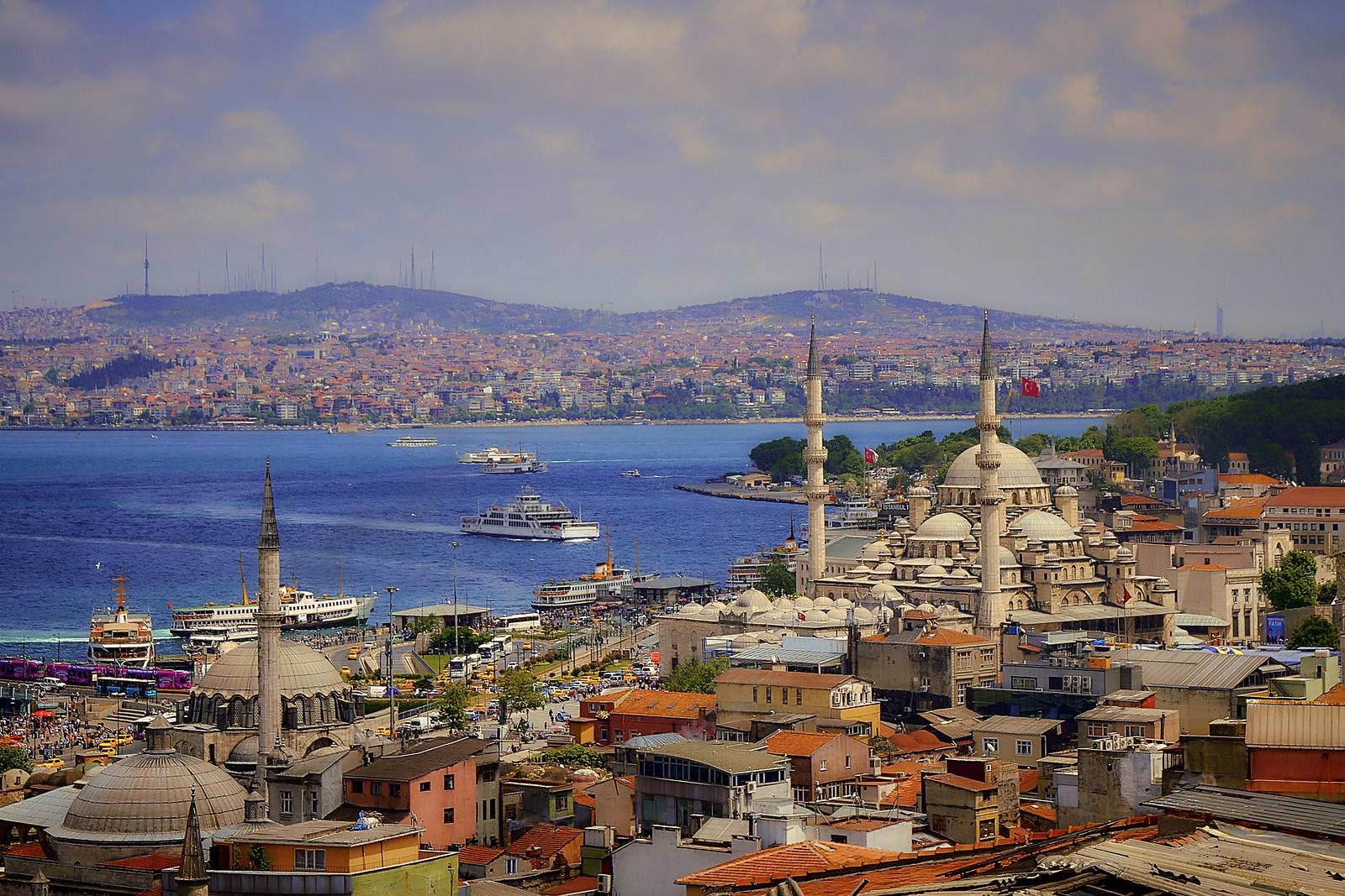 Istanbul Foodies Flock to Cihangir for Authentic Van-Style Breakfasts